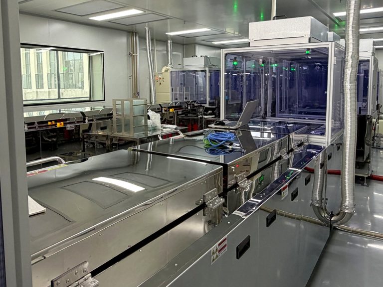 Production line in the main cleanroom hall