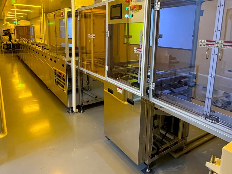 Yellow-room equipment bay